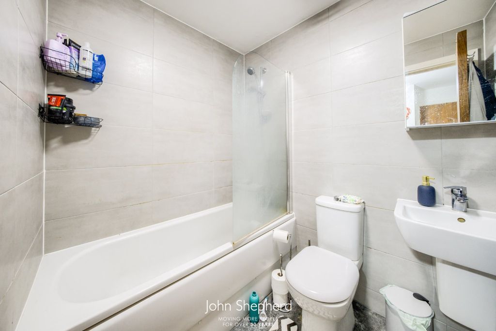 Additional image 8 of 2 bed flat for saleLandmark, Waterfront West, Brierley Hill DY5