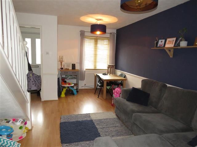 Property photo 2 of 9 Living Room