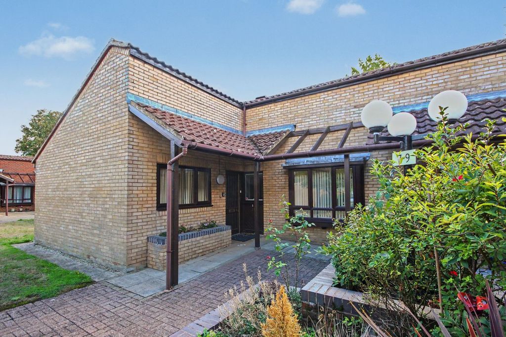 Property photo 1 of 10