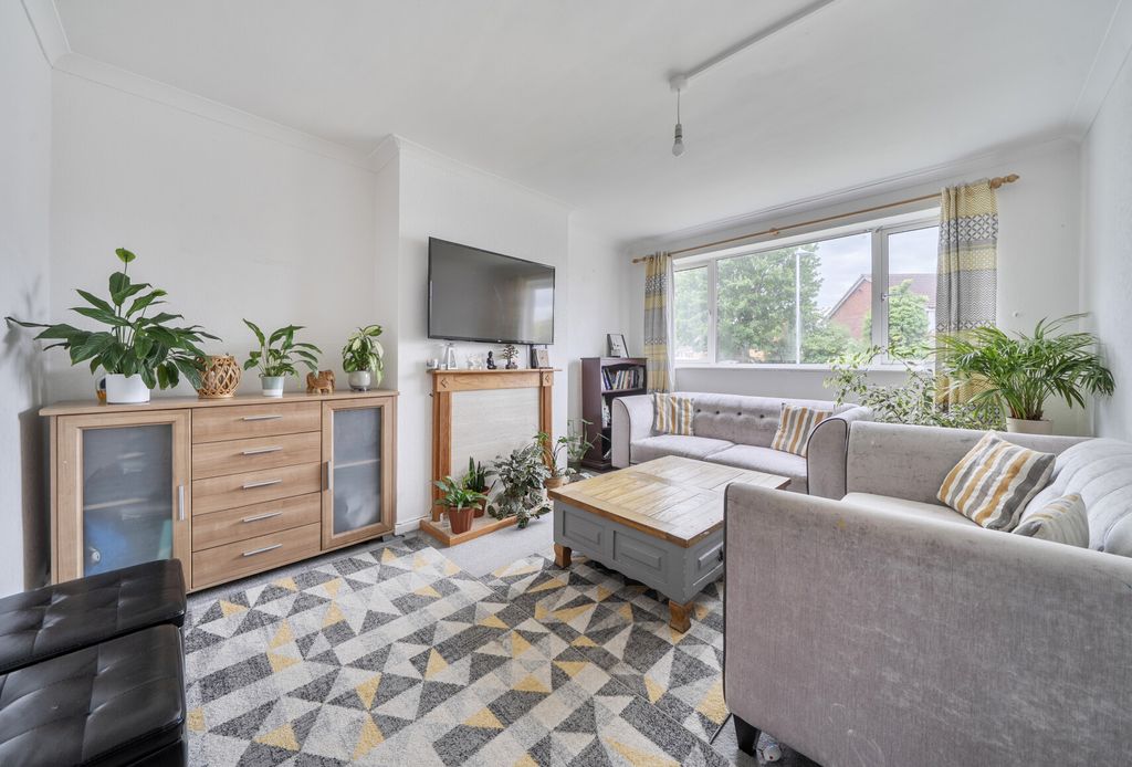 Property photo 2 of 11 1458970-2-6A03491...