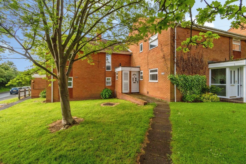 Property photo 1 of 18
