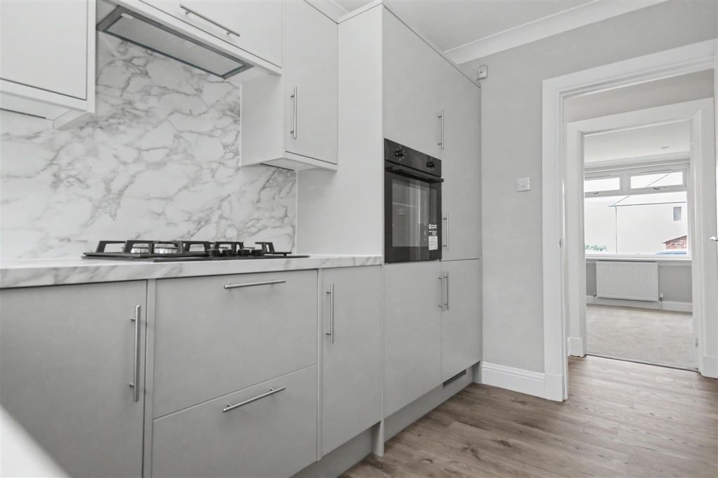 Additional image 4 of 2 bed flat for saleHawthorn Drive, Wishaw ML2