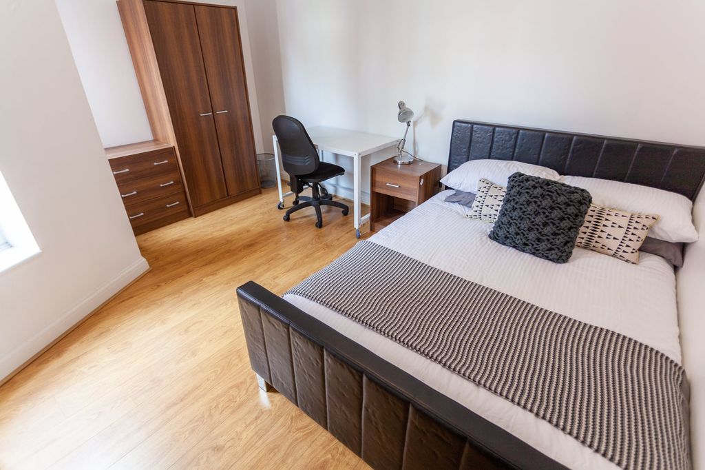 Property photo 2 of 6 Img_0486