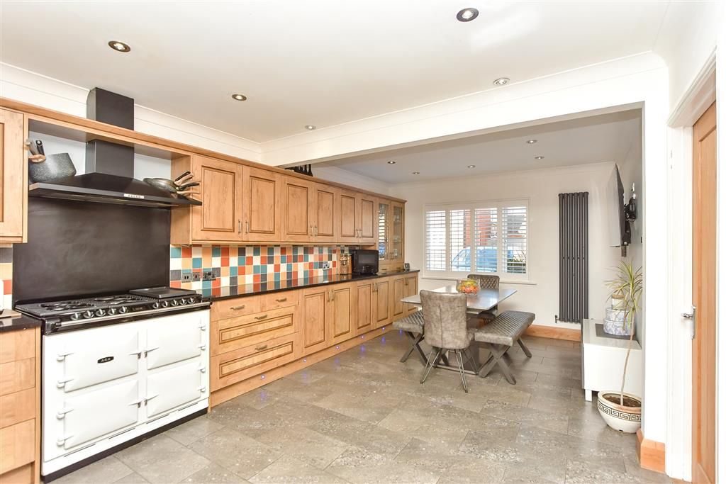 Property photo 2 of 15 Kitchen/Diner