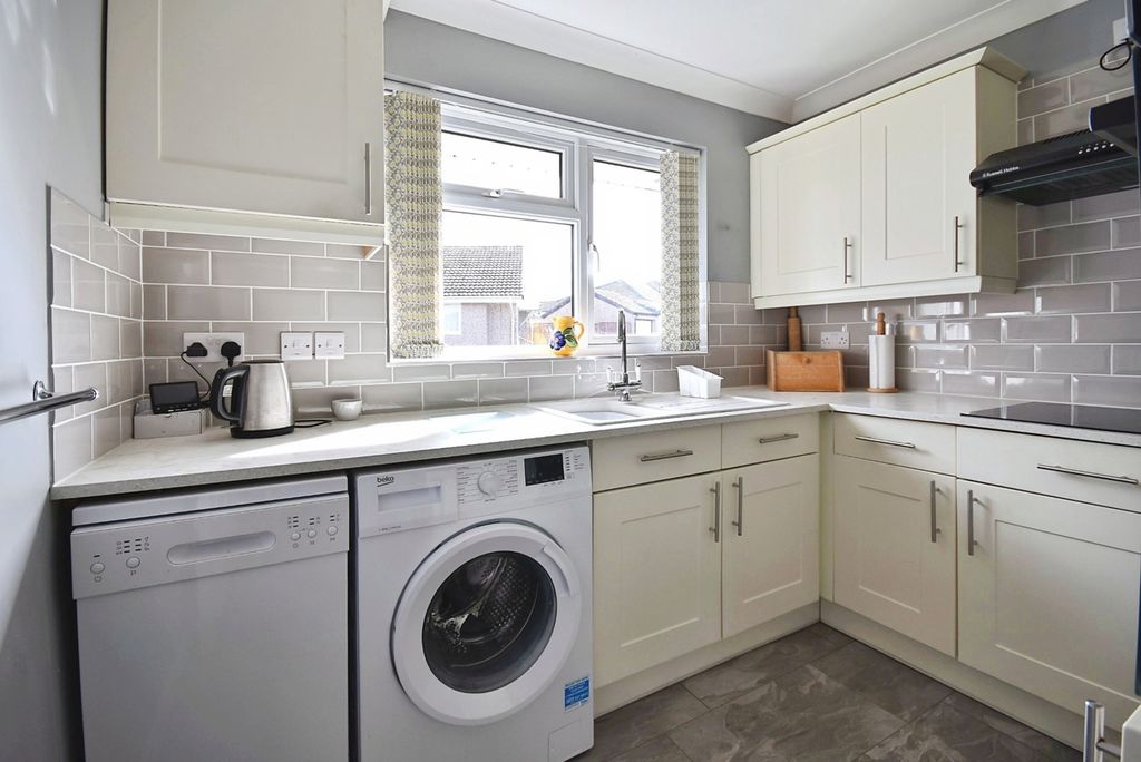 Property photo 2 of 20 Pbox-Img.Jpg