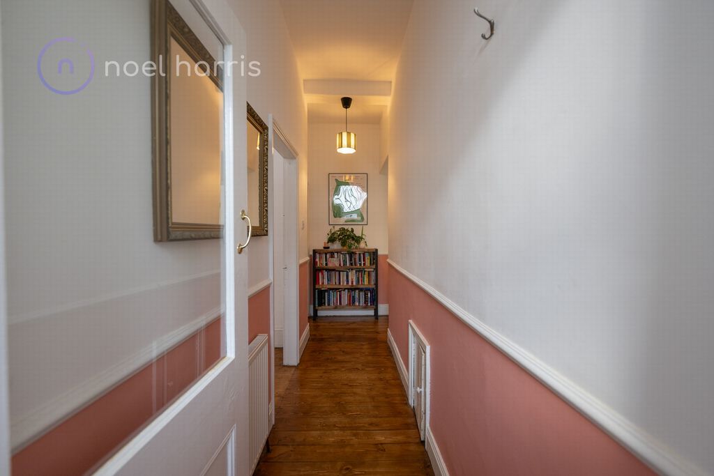 Property photo 3 of 17 Photo 3