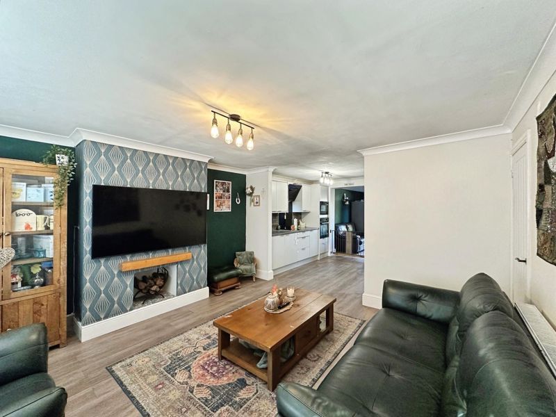 Property photo 2 of 20 Photo 16