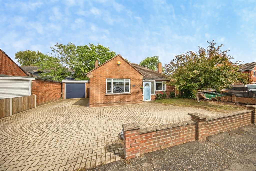 Property photo 1 of 19