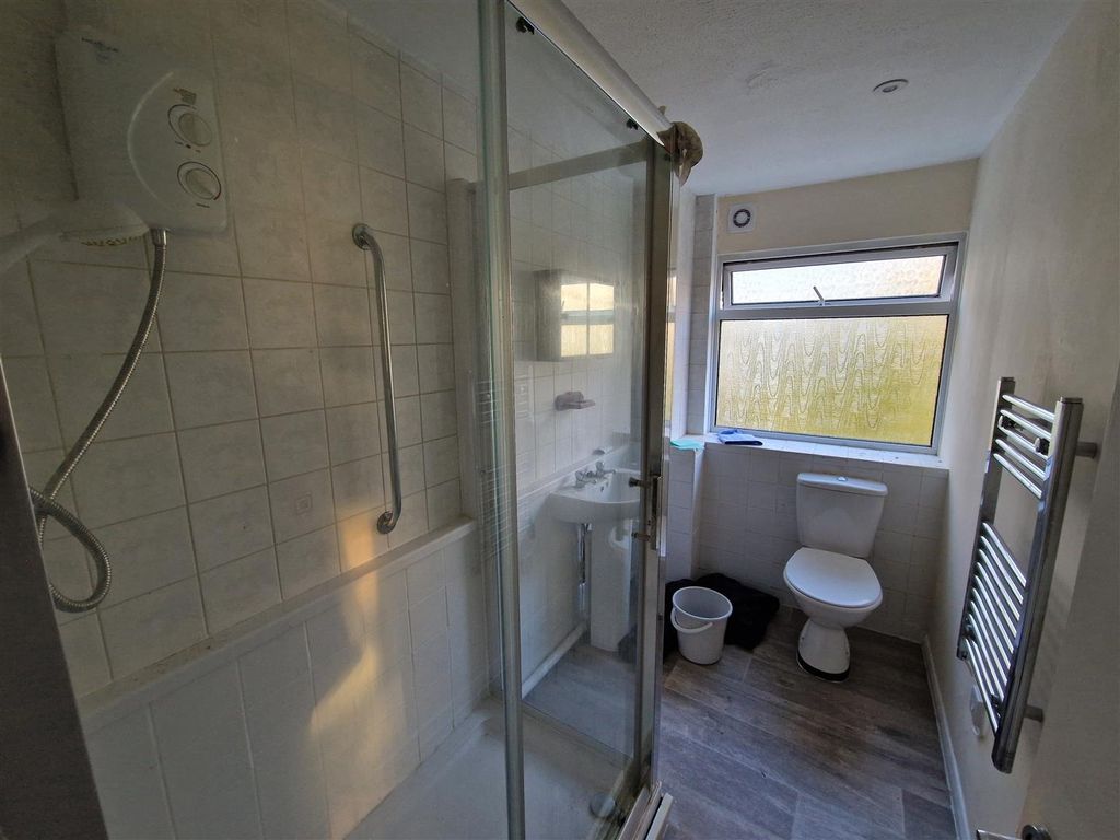 Property photo 3 of 9 Shower Room Library Image