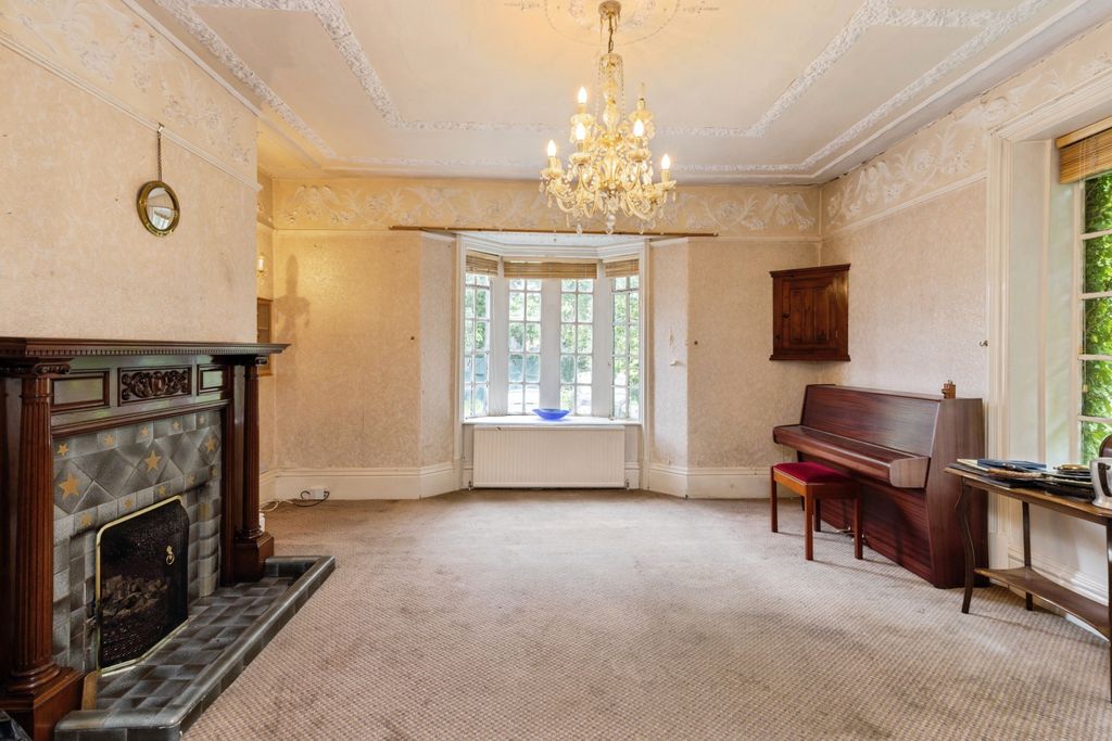 Additional image 10 of 5 bed detached house for saleHare Park Lane, Liversedge WF15