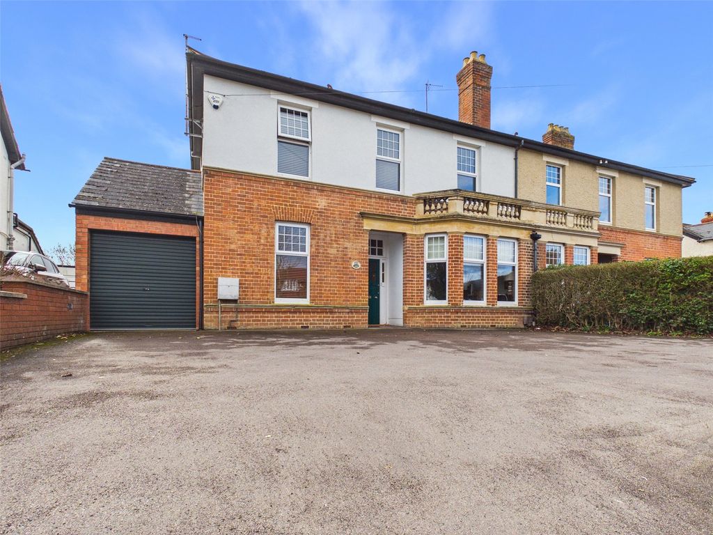 Property photo 1 of 24 Picture No. 36