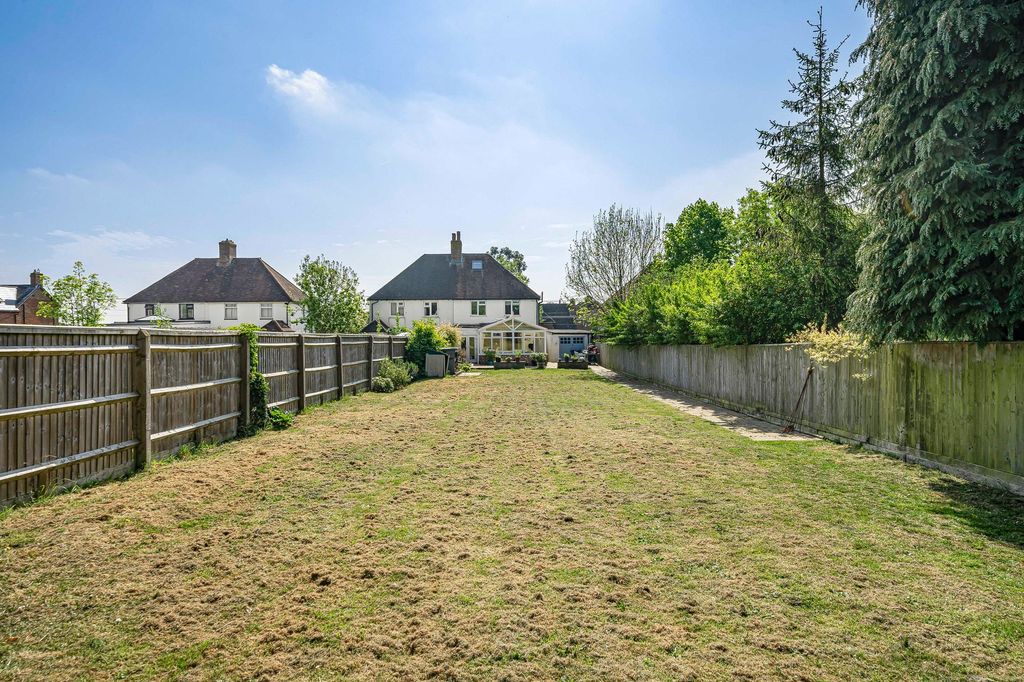 Property photo 3 of 27