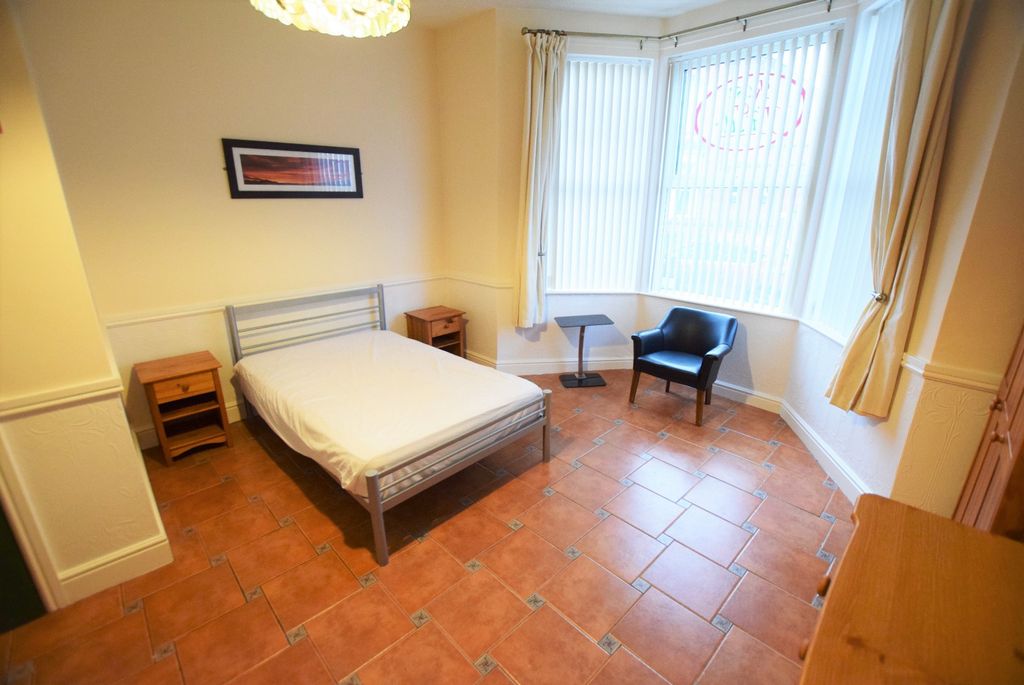 Property photo 2 of 5 1114602