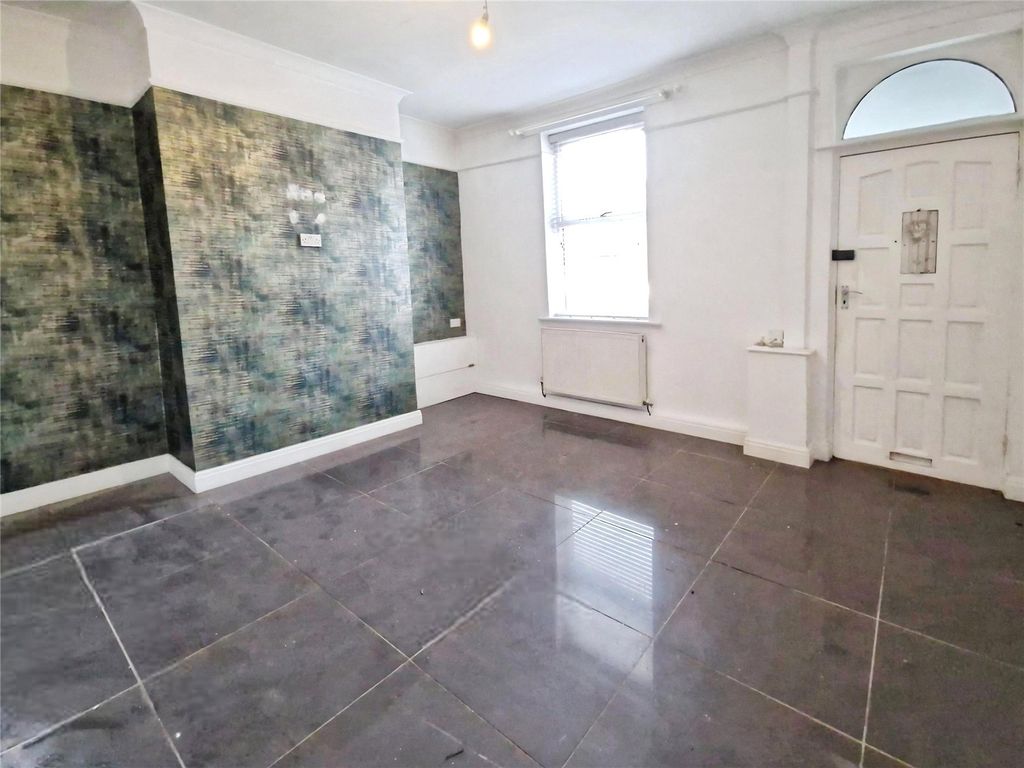 Property photo 2 of 14 Picture No. 07