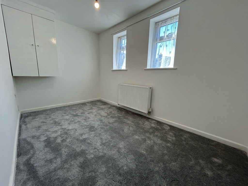 Property photo 3 of 5 Bedroom 2