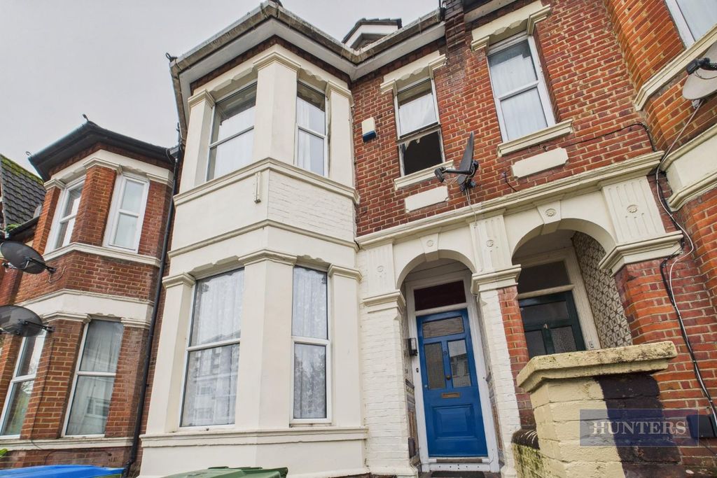 Property photo 1 of 14 Cam05152G0-Pr0308-Still028.Jpg