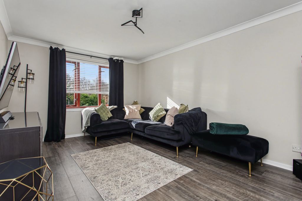 Property photo 3 of 10 Property Image 3