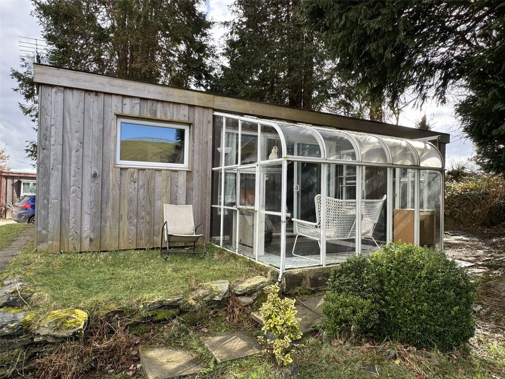 Property photo 1 of 11 Picture No. 01