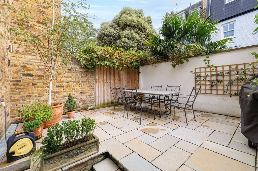Property photo 3 of 18 Picture No. 33