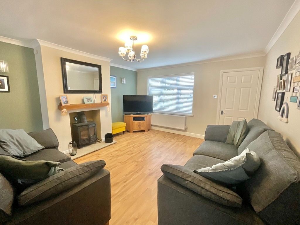 Property photo 3 of 27 4039826