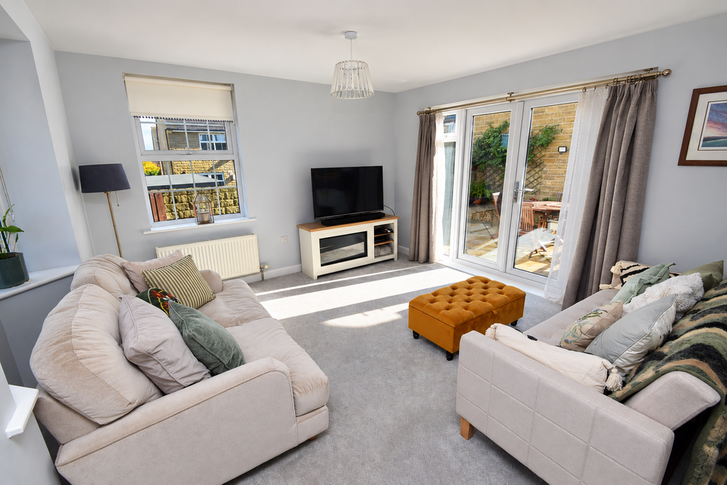 Property photo 2 of 24 c2c62Fdf-001d-49Cb-B608-4Be416dc427B