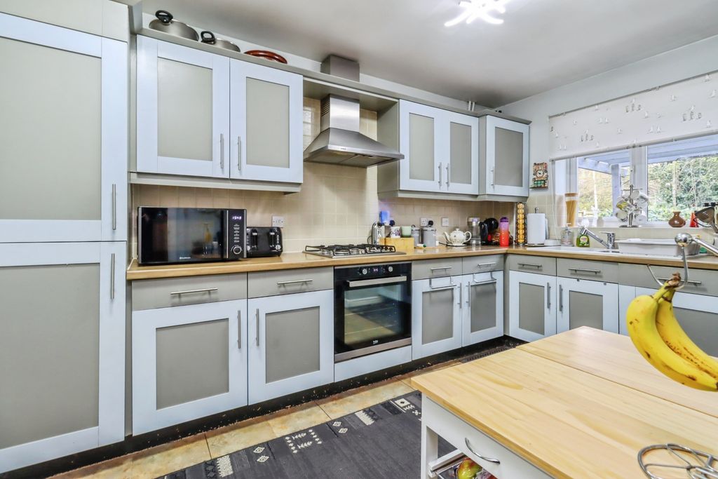 Property photo 3 of 23 Img_0014-2