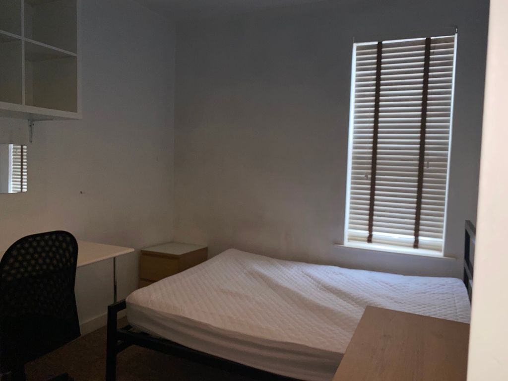 Property photo 3 of 23