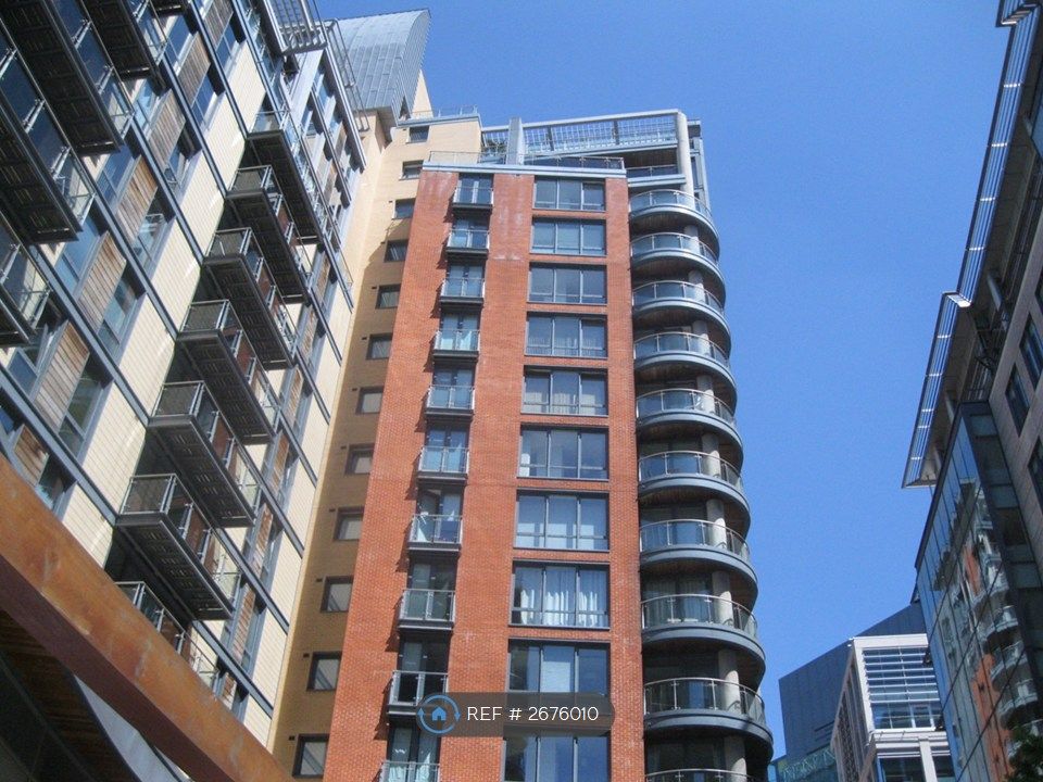 Property photo 2 of 11 High Floor