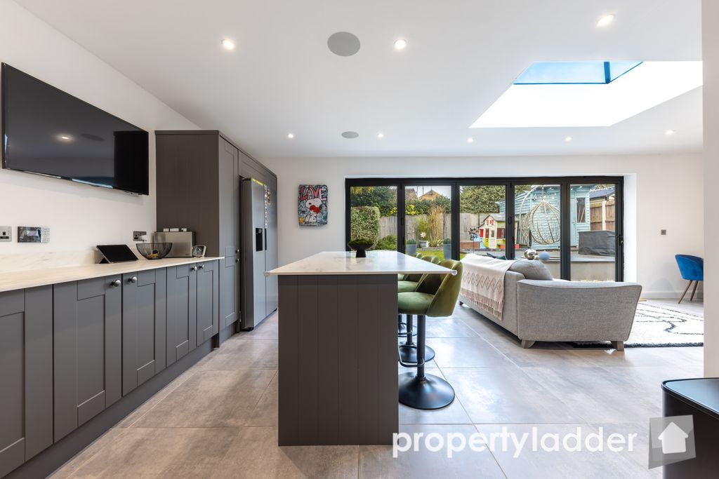 Property photo 1 of 30 Pl-17