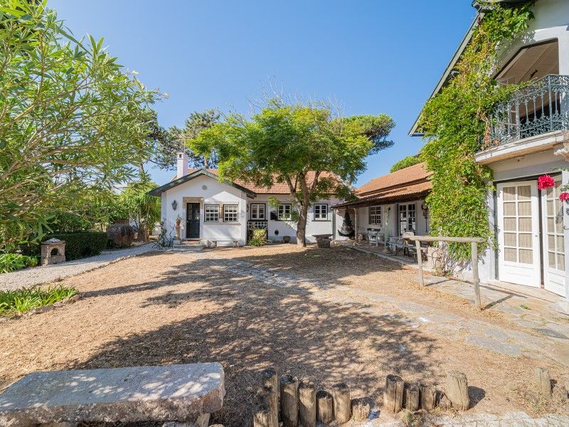 Property photo 2 of 34