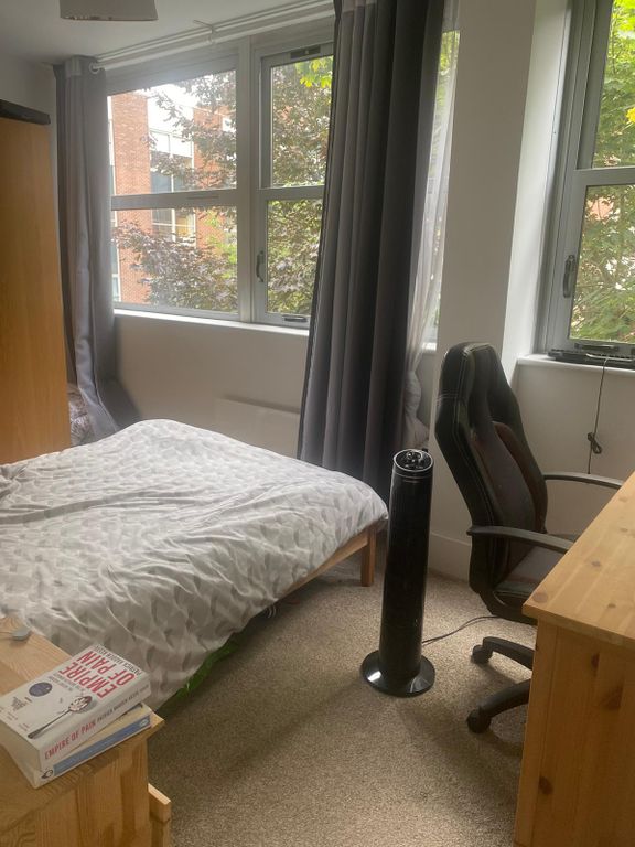 Property photo 3 of 9