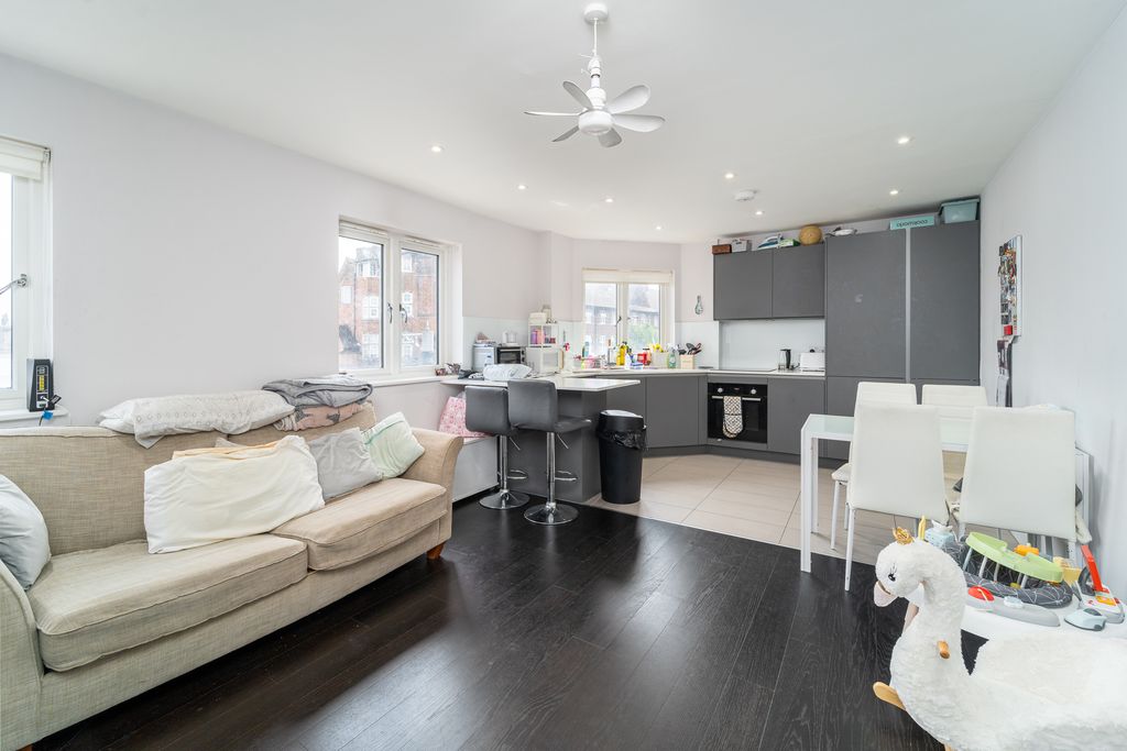 Property photo 1 of 9 Ndb09467-Edit