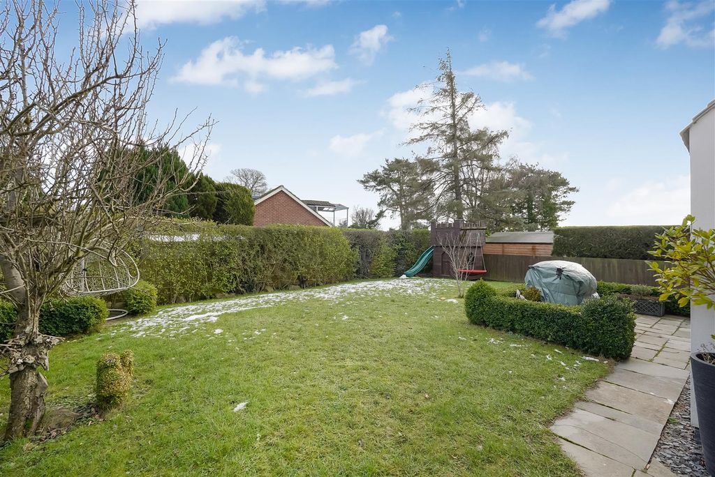 Additional image 20 of 3 bed detached house to rentHigh West Road, Crook DL15