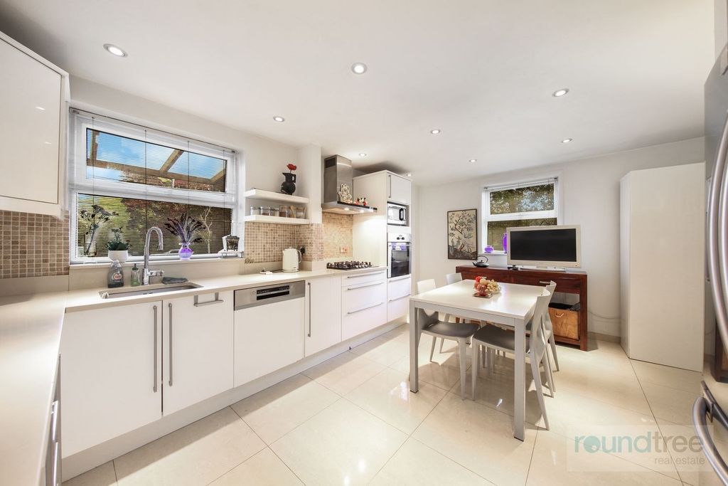 Property photo 2 of 10 Other