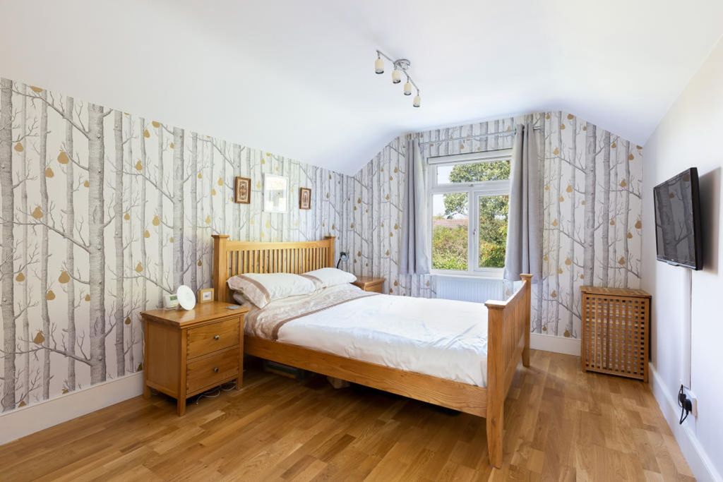 Property photo 2 of 12 Bedroom