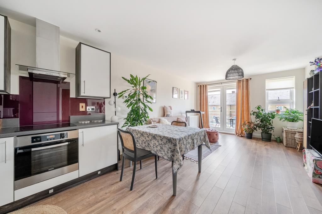 Property photo 2 of 22 Kitchen