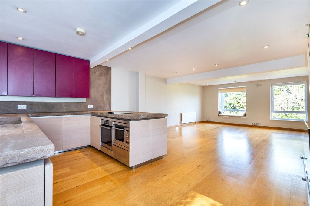 Property photo 2 of 12 Picture No. 06