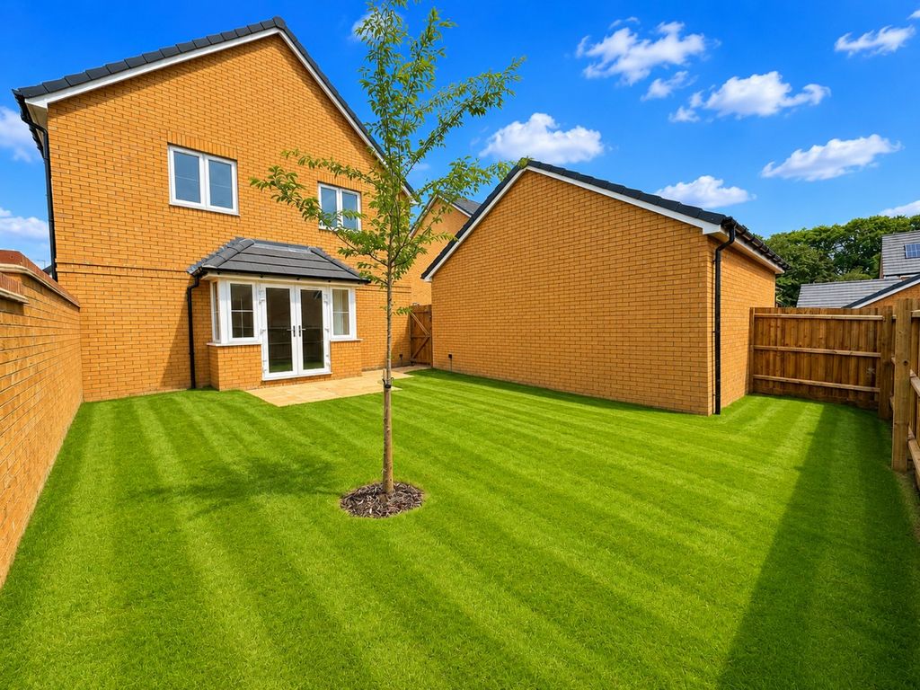 Property photo 3 of 26