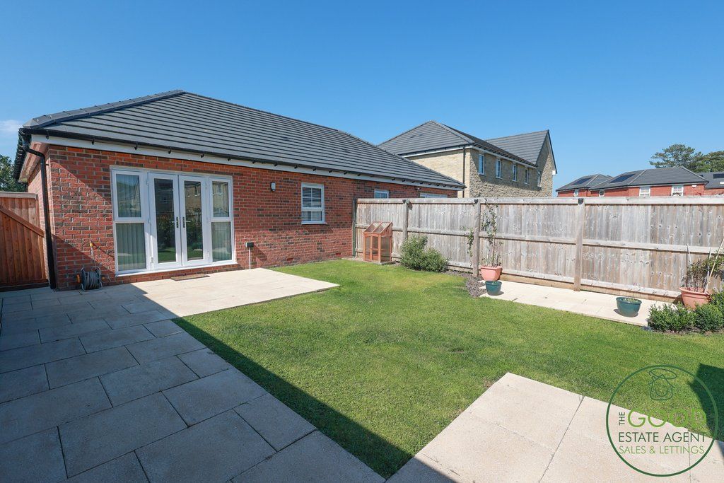 Property photo 2 of 19