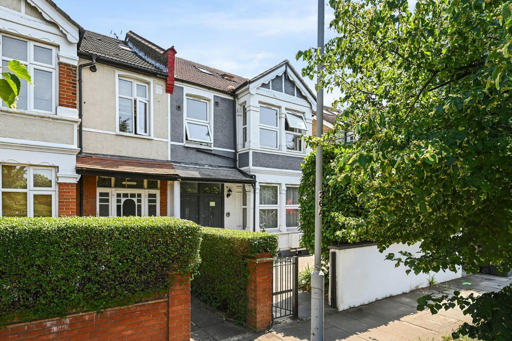 Property photo 3 of 11 2.Jpg