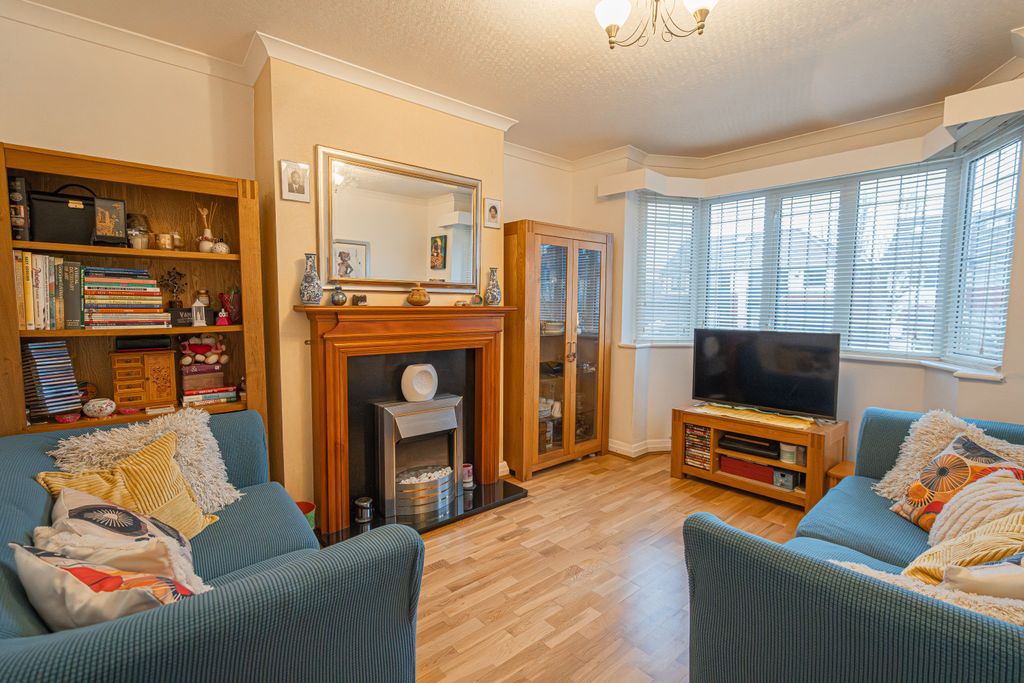 Property photo 2 of 16 20260115-Dsc0761220260115