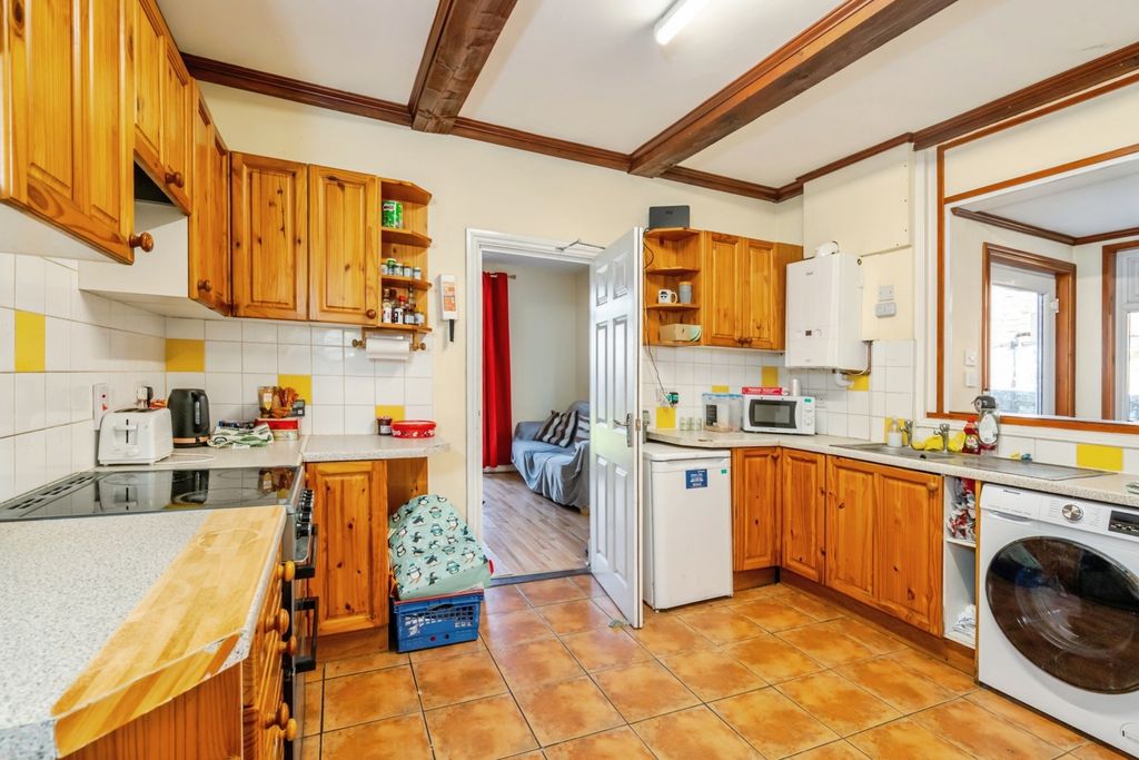 Property photo 3 of 15 Pbox-Img.Jpg