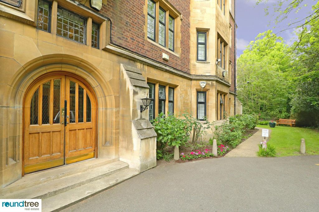 Property photo 1 of 7 (Main)