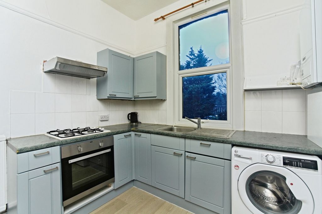 Property photo 2 of 17 Pbox-Img.Jpg