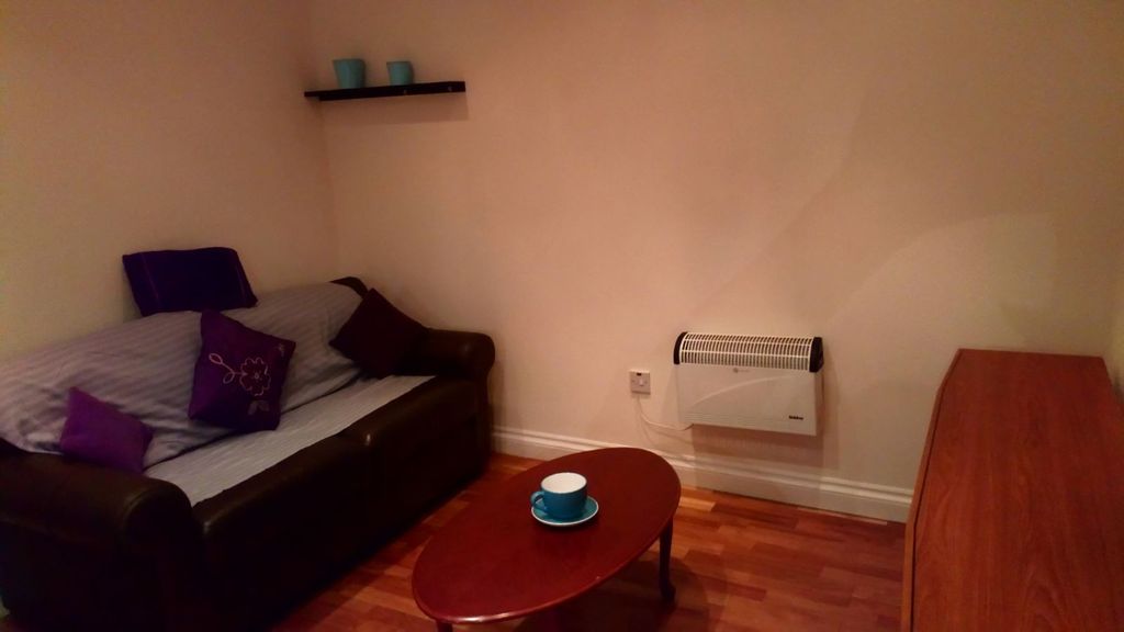 Property photo 2 of 5 Gallery