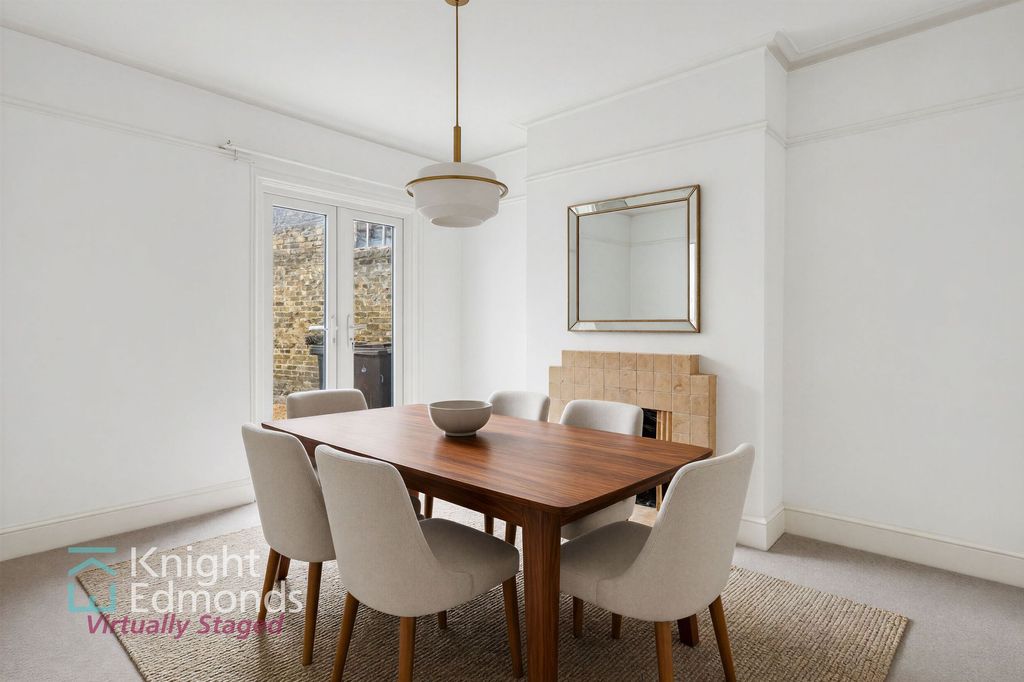 Property photo 3 of 15 Dining Room