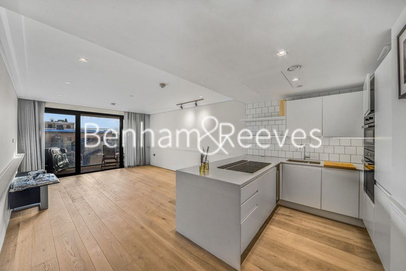 Property photo 2 of 22