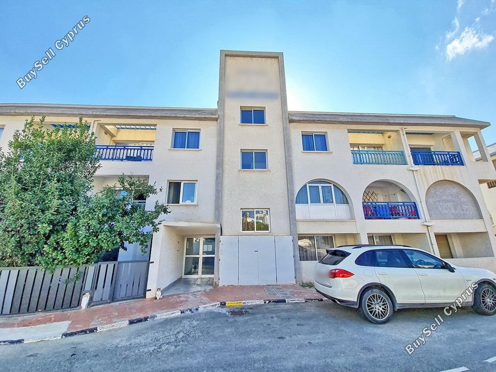 Property photo 3 of 33