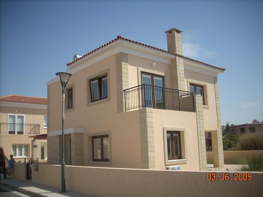 Property photo 1 of 6