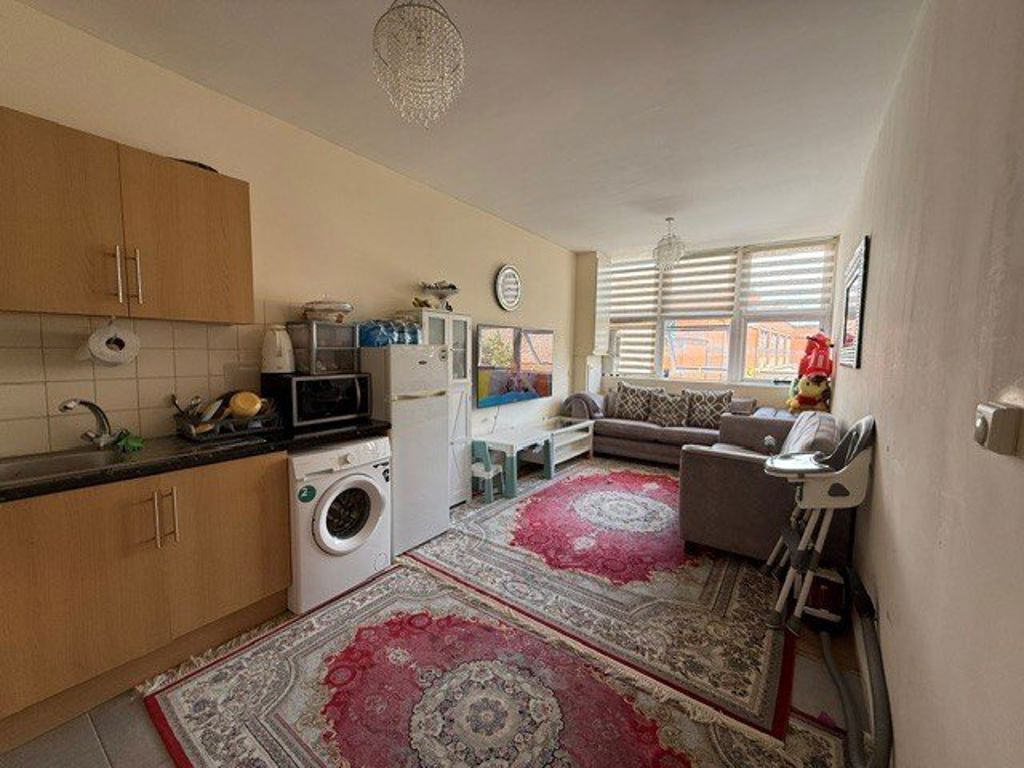 Property photo 1 of 4
